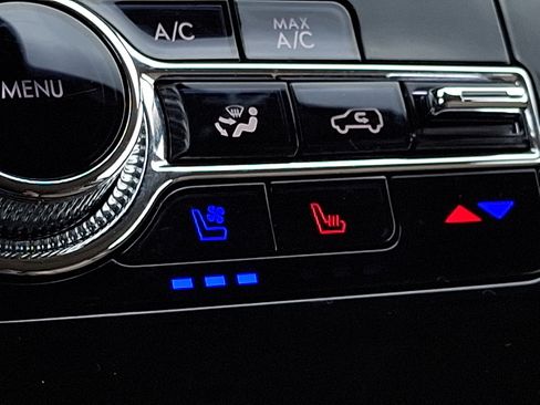 Used 2022 Lincoln Corsair AWD w/ Equipment Group 101A image 24