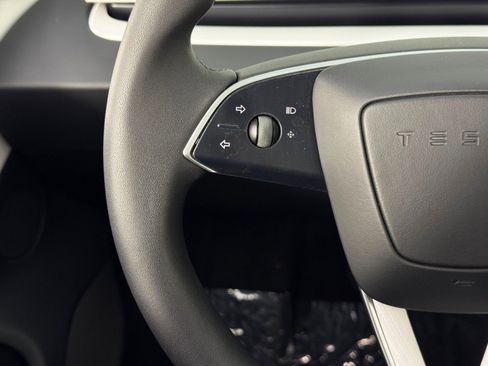 Used 2024 Tesla Model 3 Long Range image 19