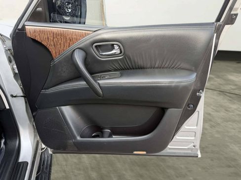 Used 2017 Nissan Armada SL w/ Technology Package AWD/4WD image 35