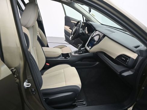 Used 2021 Subaru Outback Premium AWD/4WD image 18