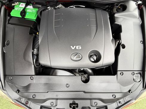 Used 2013 Lexus IS 250 image 24