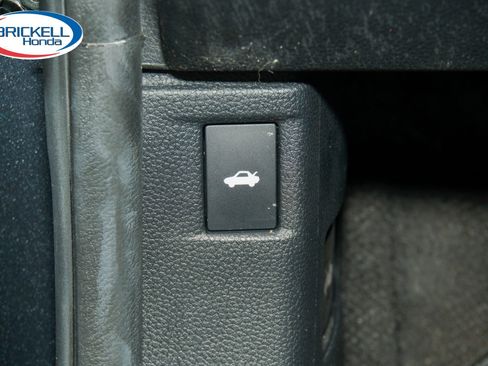 Certified 2025 Honda Accord SE image 31