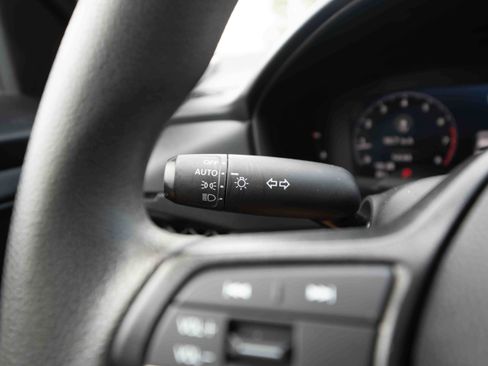 Used 2025 Honda Accord SE image 13