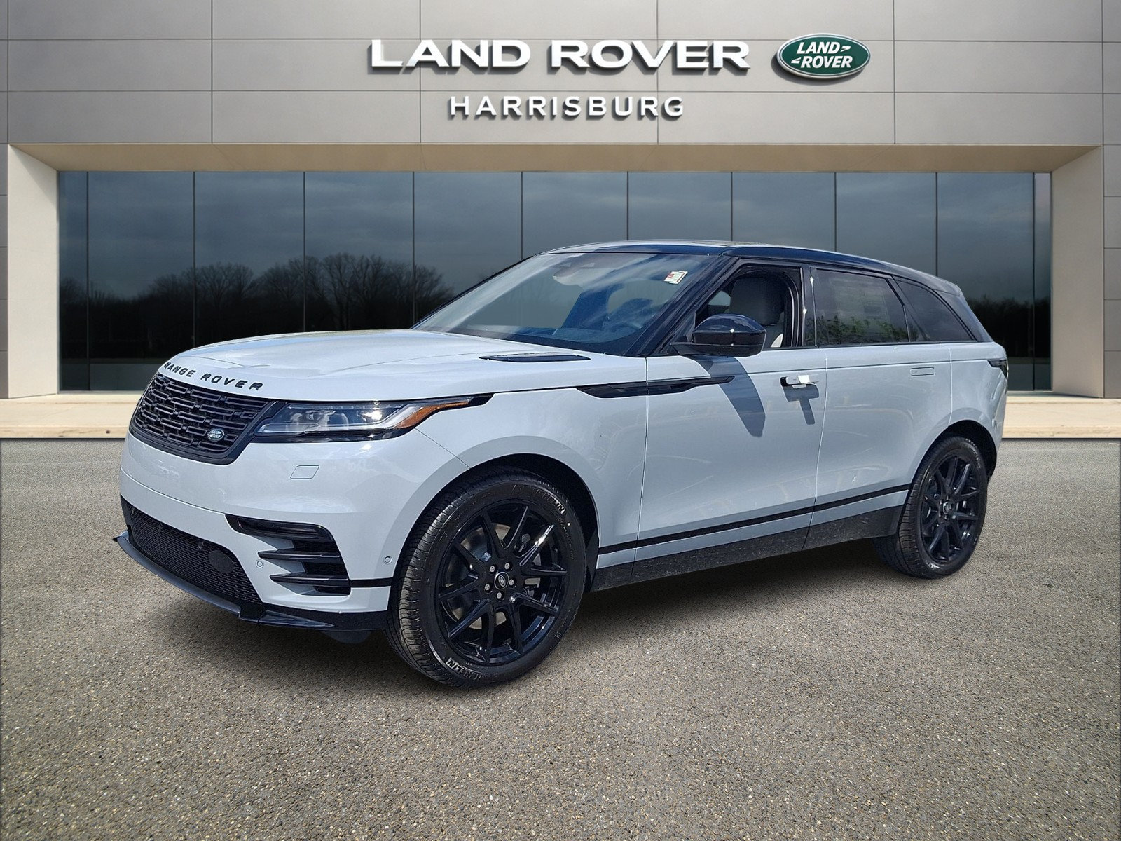 New 2026 Land Rover Range Rover Velar Dynamic SE AWD/4WD image 1