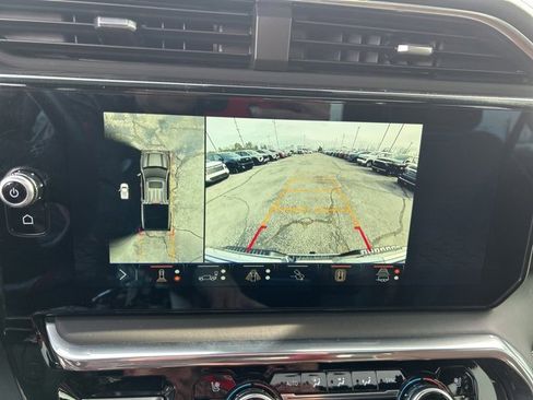 Used 2024 GMC Sierra 1500 Denali Ultimate image 23