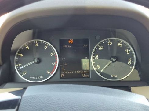 Used 2016 Land Rover LR4 HSE AWD/4WD image 15