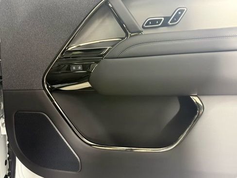 New 2026 Land Rover Range Rover Sport SE AWD/4WD image 33
