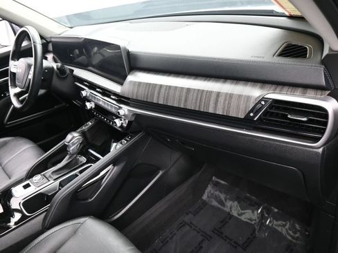 Used 2024 Kia Telluride EX AWD/4WD image 49