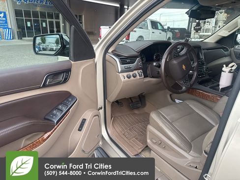 Used 2016 Chevrolet Tahoe LTZ AWD/4WD image 5