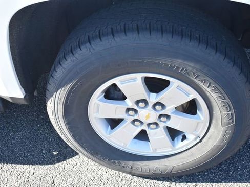 Used 2020 Chevrolet Colorado W/T w/ WT Convenience Package image 11