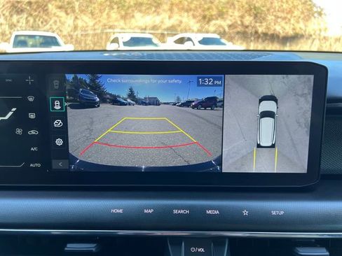 Used 2024 Kia EV9 GT-Line image 30