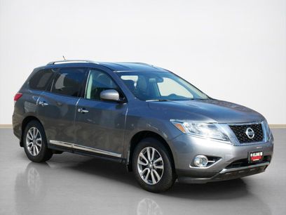 Used 2015 Nissan Pathfinder SL