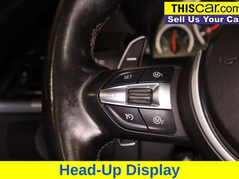 Used 2015 BMW M6 Convertible RWD image 19