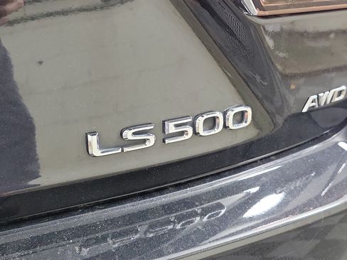 Used 2021 Lexus LS 500 AWD w/ Luxury Package image 7