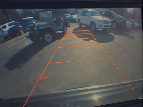 Used 2015 GMC Yukon Denali w/ Touring Package image 15