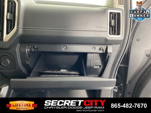 Used 2025 Nissan Frontier SV w/ SV Convenience Package AWD/4WD image 29