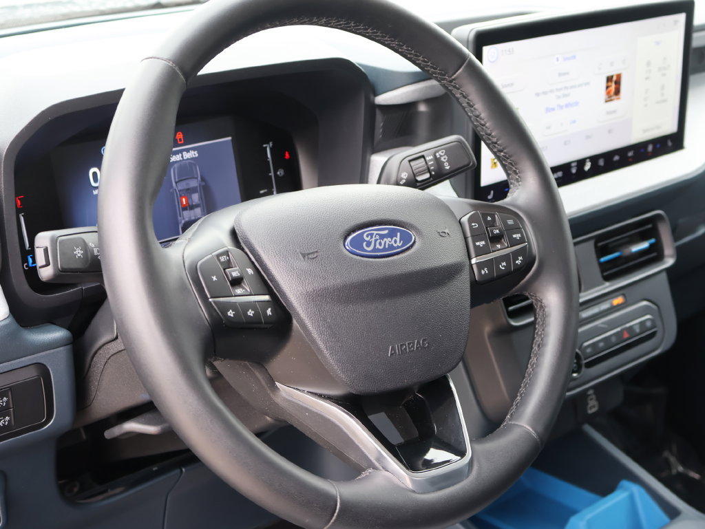 Used 2025 Ford Maverick XLT w/ XLT Luxury Package AWD/4WD image 25