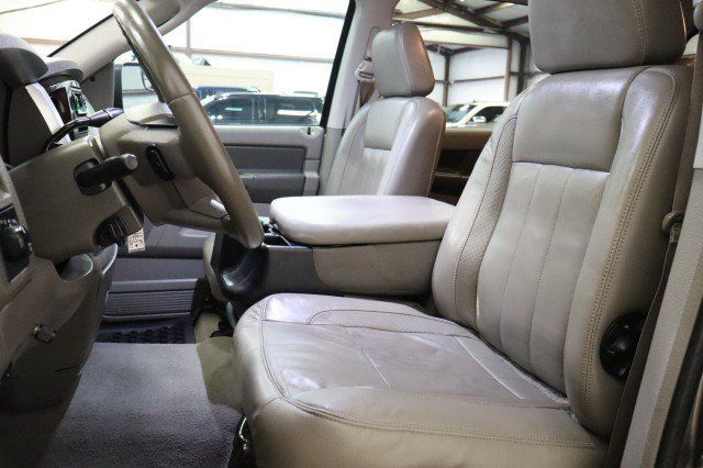 Used 2009 Dodge Ram 2500 Truck Laramie AWD/4WD image 32