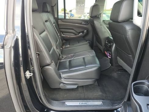 Used 2018 GMC Yukon XL SLT AWD/4WD image 14