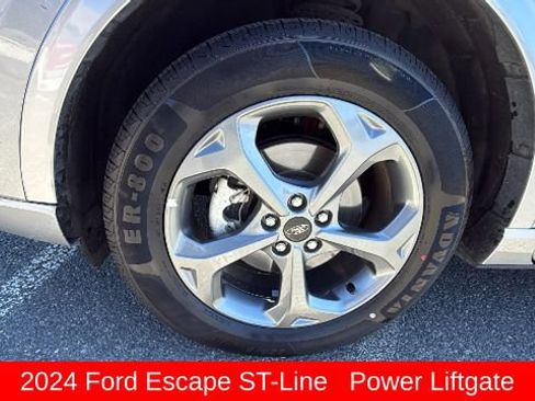 Used 2024 Ford Escape ST-Line AWD/4WD image 9