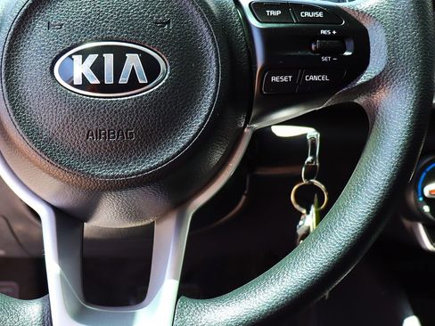 Used 2021 Kia Rio S FWD image 51
