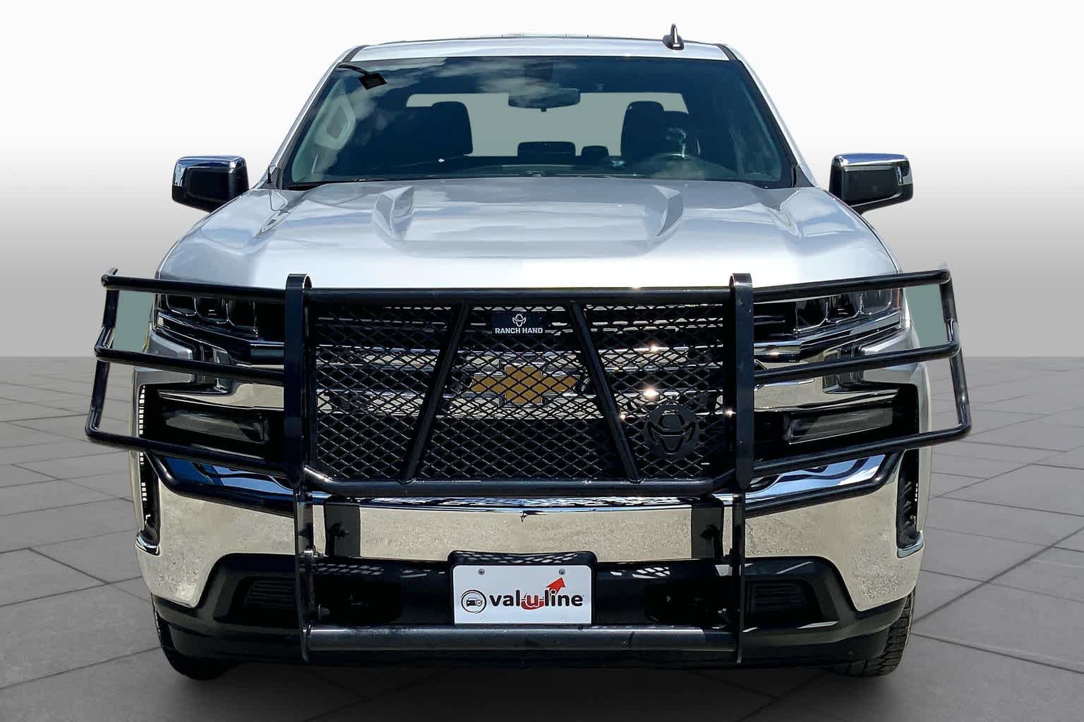 Used 2019 Chevrolet Silverado 1500 LT w/ Texas Edition AWD/4WD image 3