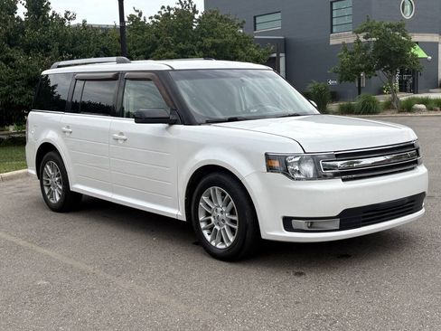 Used 2013 Ford Flex SEL w/ Class III Trailer Tow Pkg AWD/4WD image 7