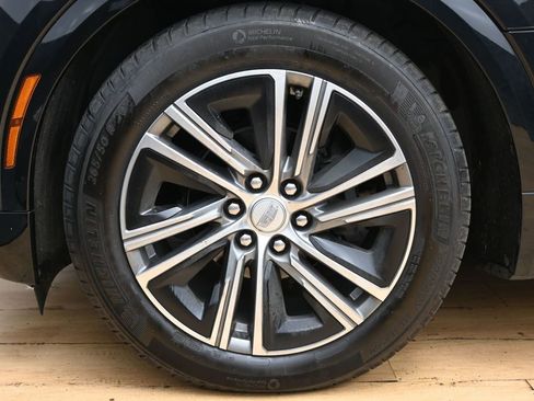 Used 2024 Cadillac Lyriq Luxury AWD/4WD image 11