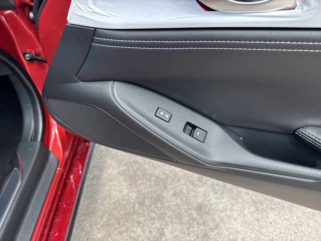 New 2026 MAZDA MX-5 Miata Club w/ Interior Package RWD image 42