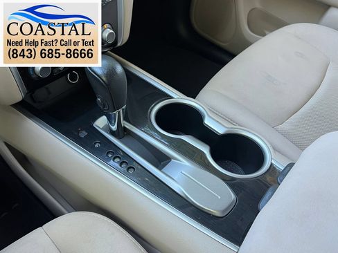 Used 2017 Nissan Pathfinder SV FWD image 42