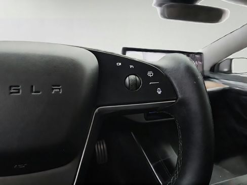 Used 2022 Tesla Model S AWD/4WD image 20