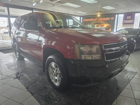 Used 2009 Chevrolet Tahoe 4WD image 3