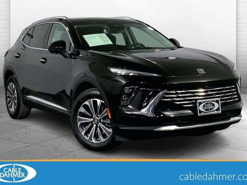 Used 2025 Buick Envision Preferred image 1