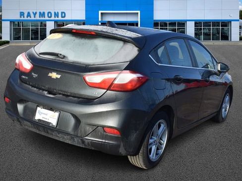 Certified 2017 Chevrolet Cruze LT image 3