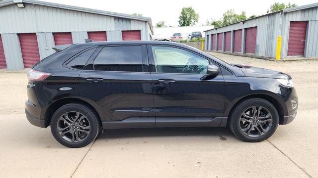 Used 2018 Ford Edge SEL w/ Equipment Group 201A AWD/4WD image 7