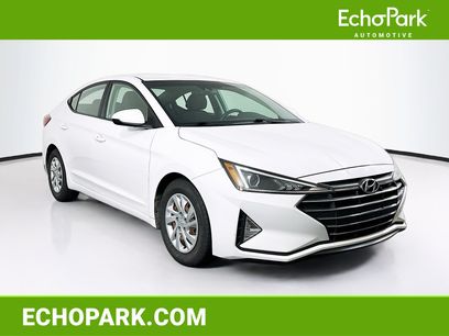 Used 2020 Hyundai Elantra SE w/ Cargo Package (C1)