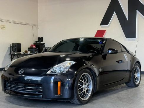 Used 2008 Nissan 350Z Coupe w/ Aerodynamics Pkg image 1