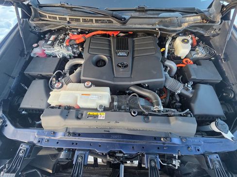 Used 2022 Toyota Tundra 1794 Edition image 31