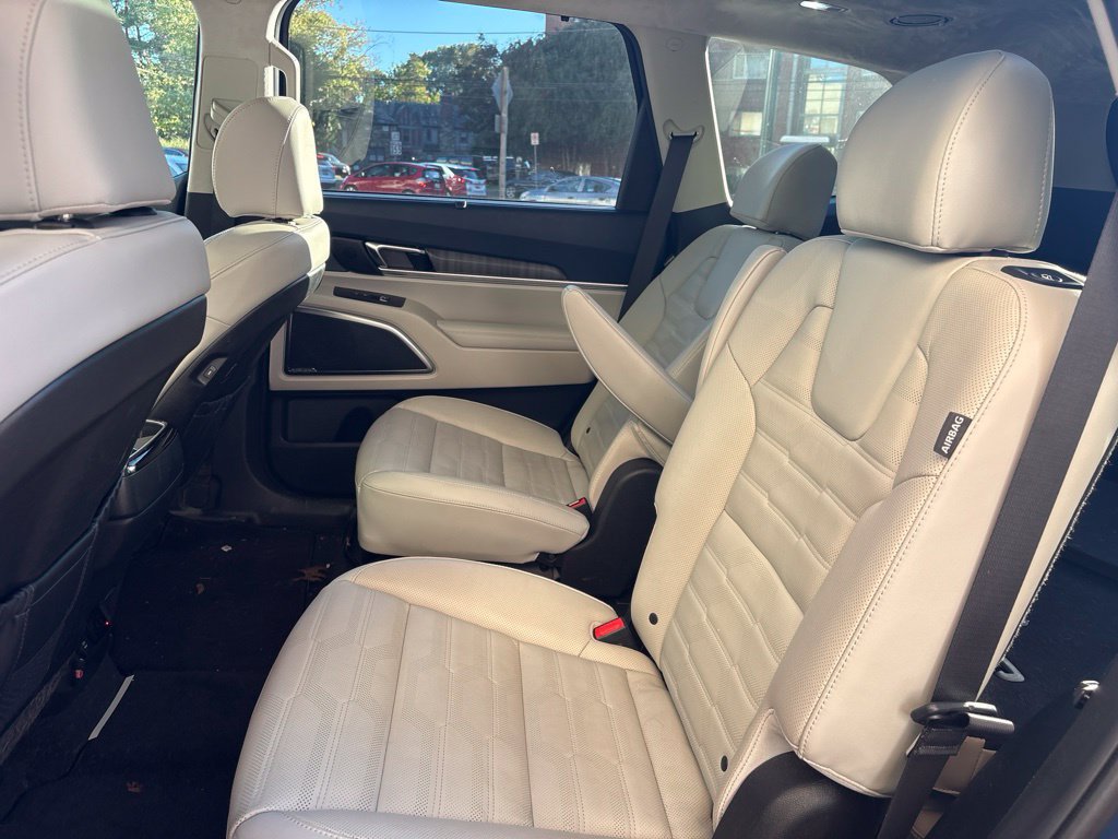 Used 2024 Kia Telluride SX Prestige AWD/4WD image 10