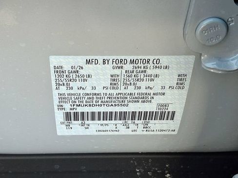 Used 2026 Ford Explorer Active w/ Active Comfort Package AWD/4WD image 9
