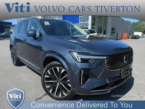Used 2025 Volvo XC90 T8 Ultra w/ Protection Package Premier AWD/4WD image 1