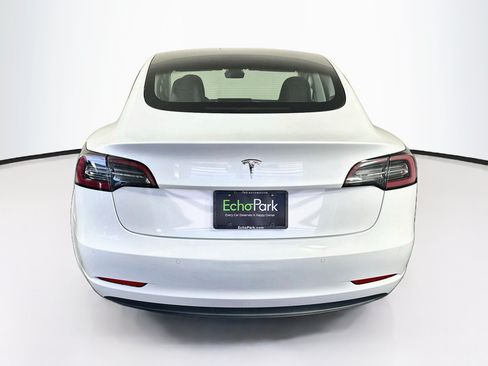 Used 2021 Tesla Model 3 Standard Range Plus RWD image 7