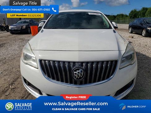 Used 2016 Buick Regal Premium AWD/4WD image 7