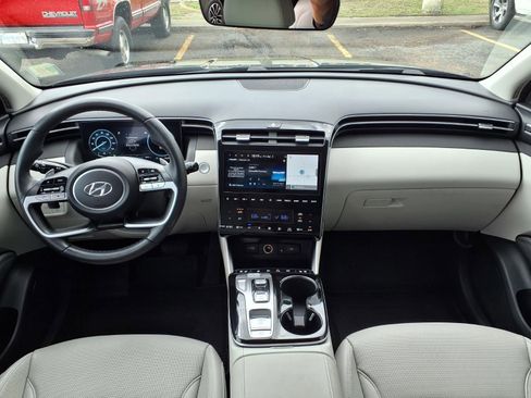 Used 2024 Hyundai Tucson Limited image 3