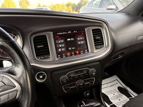 Used 2019 Dodge Charger GT w/ Plus Group RWD image 35