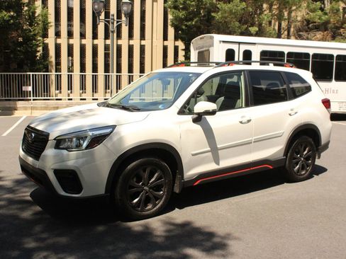 Used 2019 Subaru Forester Sport AWD/4WD image 12