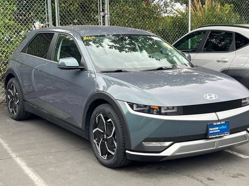 Certified 2024 Hyundai Ioniq 5 SEL RWD image 2