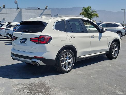 Used 2023 BMW X3 xDrive30i w/ Premium Package AWD/4WD image 3