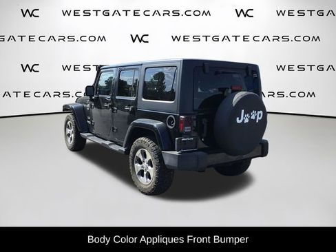 Used 2016 Jeep Wrangler Unlimited Sahara AWD/4WD image 7