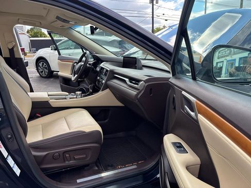 Used 2019 Lexus RX 350 AWD w/ Navigation Package image 16